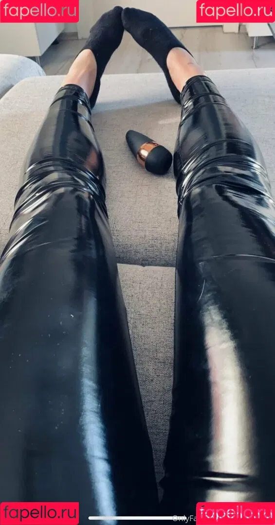 miadelicious Onlyfans Photo Gallery 