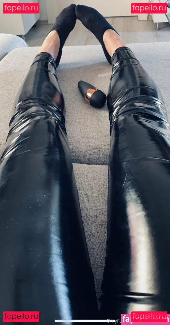 miadelicious Onlyfans Photo Gallery 