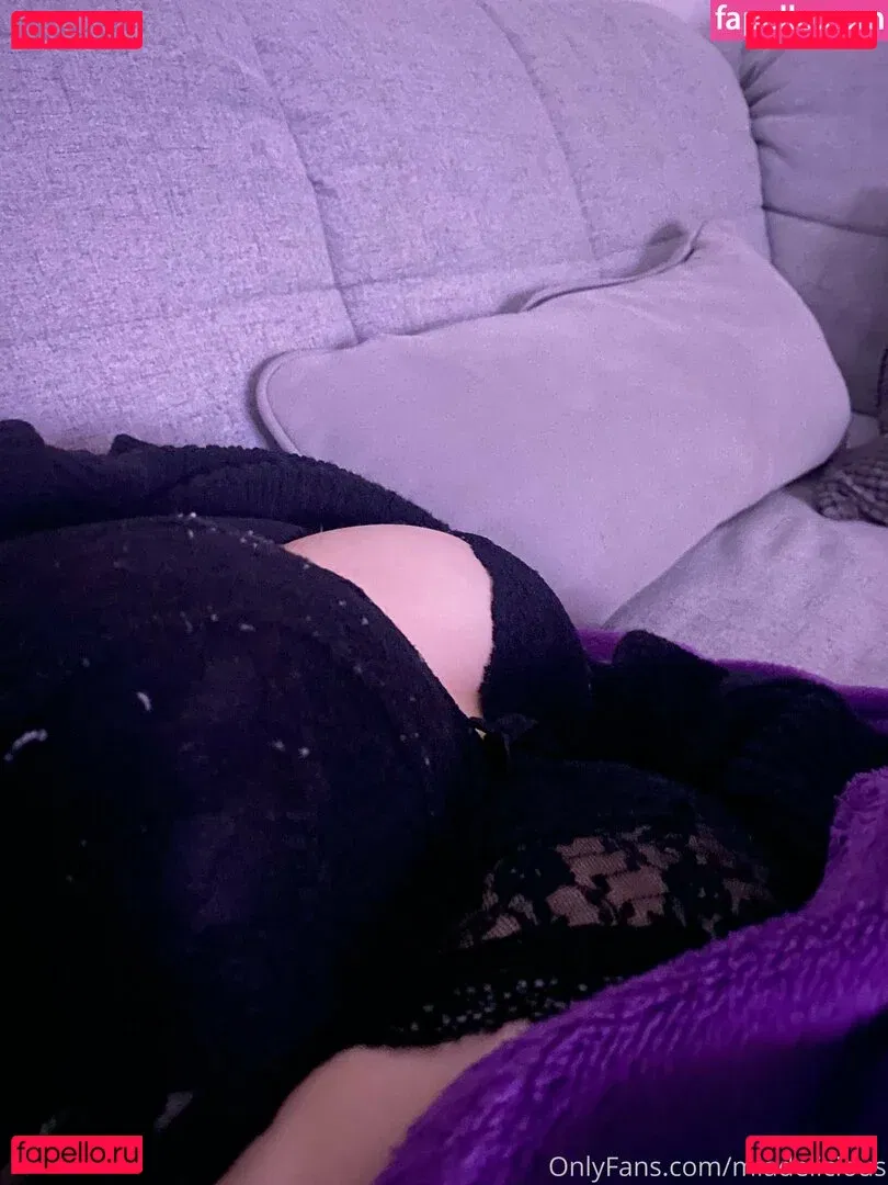 miadelicious Onlyfans Photo Gallery 