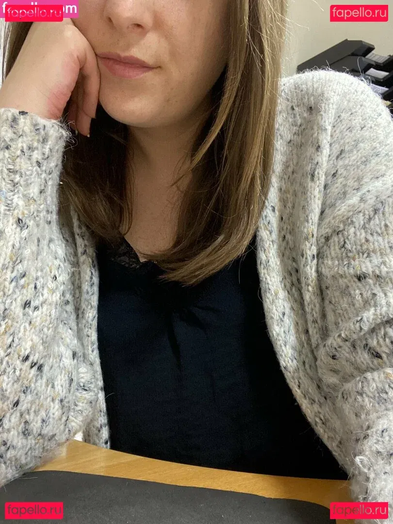 miadelicious Onlyfans Photo Gallery 