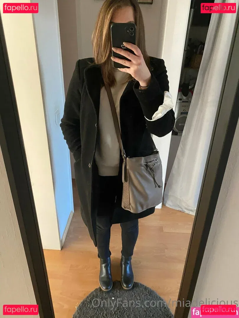 miadelicious Onlyfans Photo Gallery 