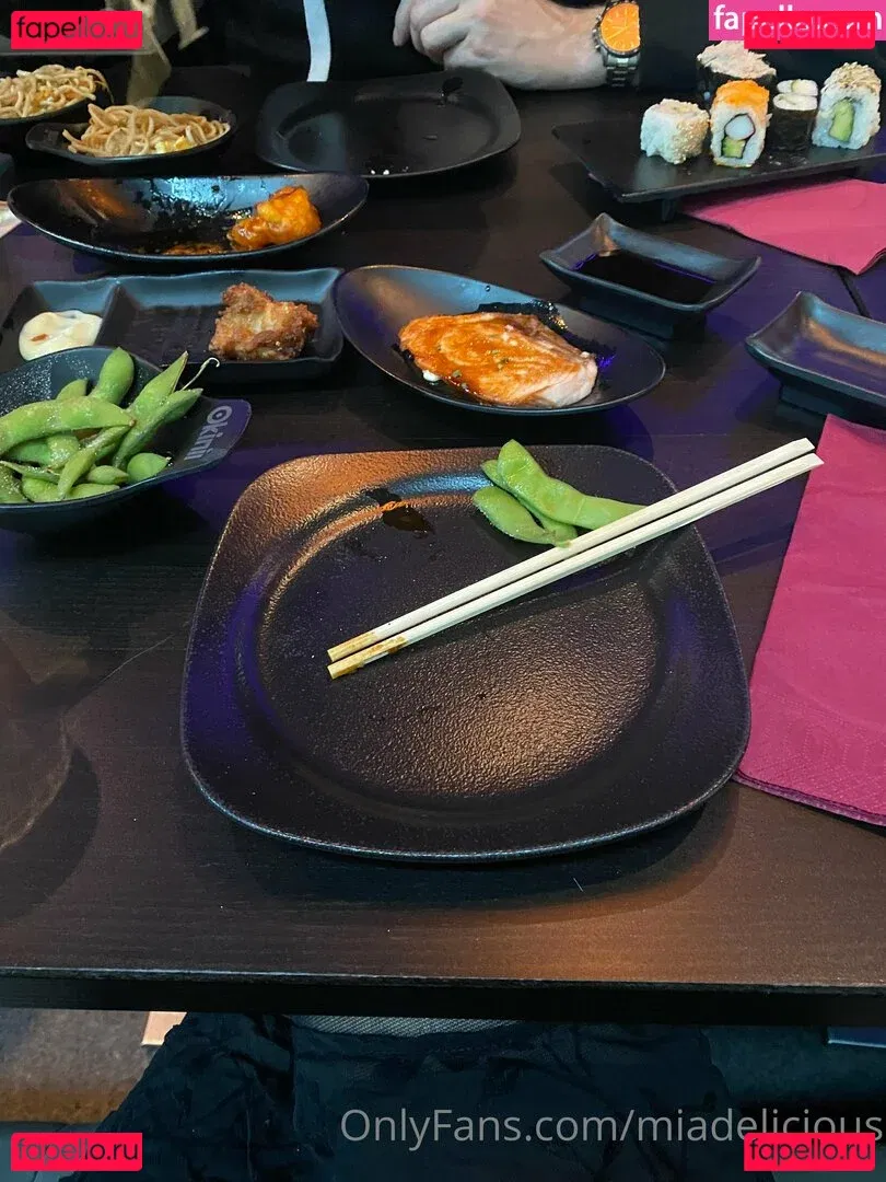 miadelicious Onlyfans Photo Gallery 