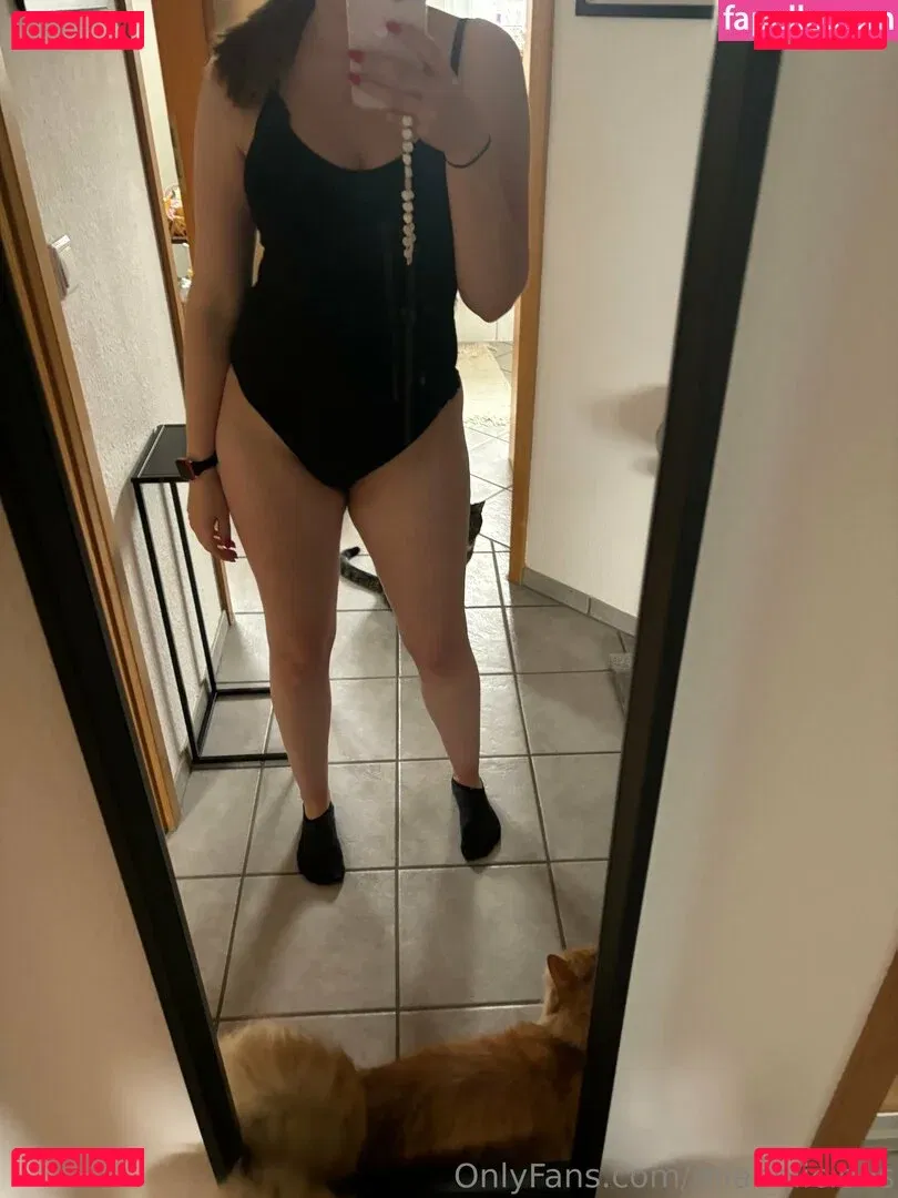 miadelicious Onlyfans Photo Gallery 