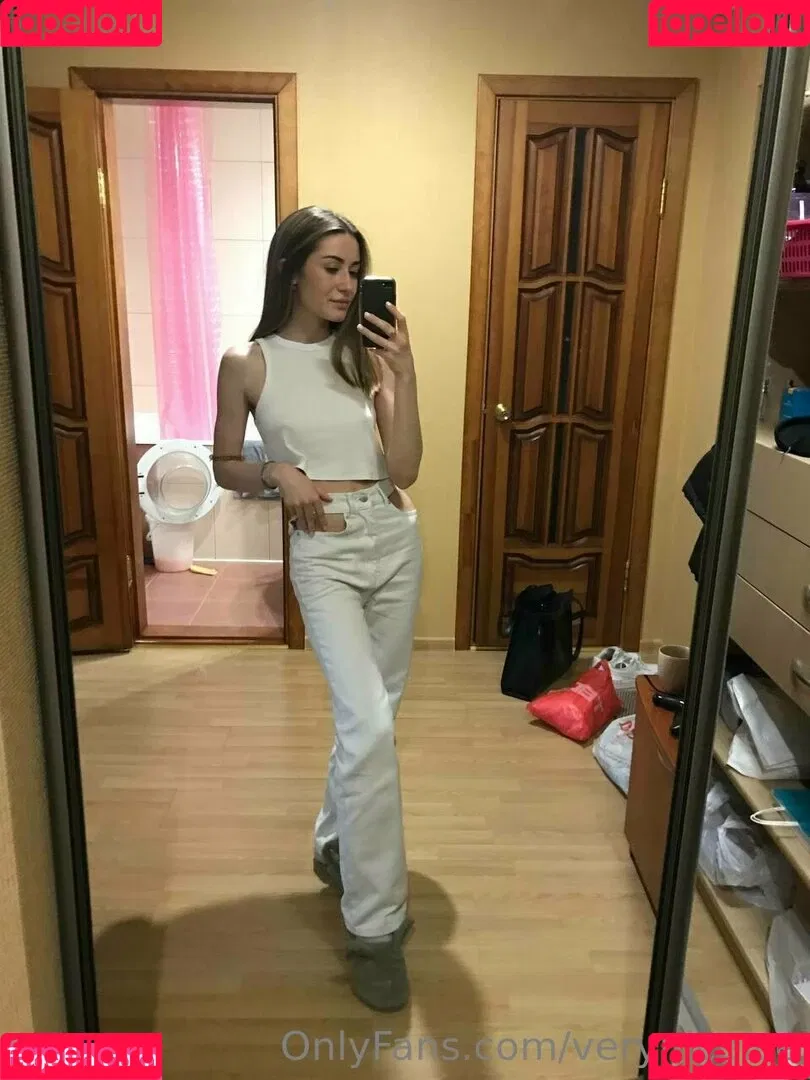 yanasugarr Onlyfans Photo Gallery 