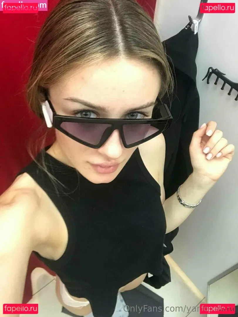 yanasugarr Onlyfans Photo Gallery 