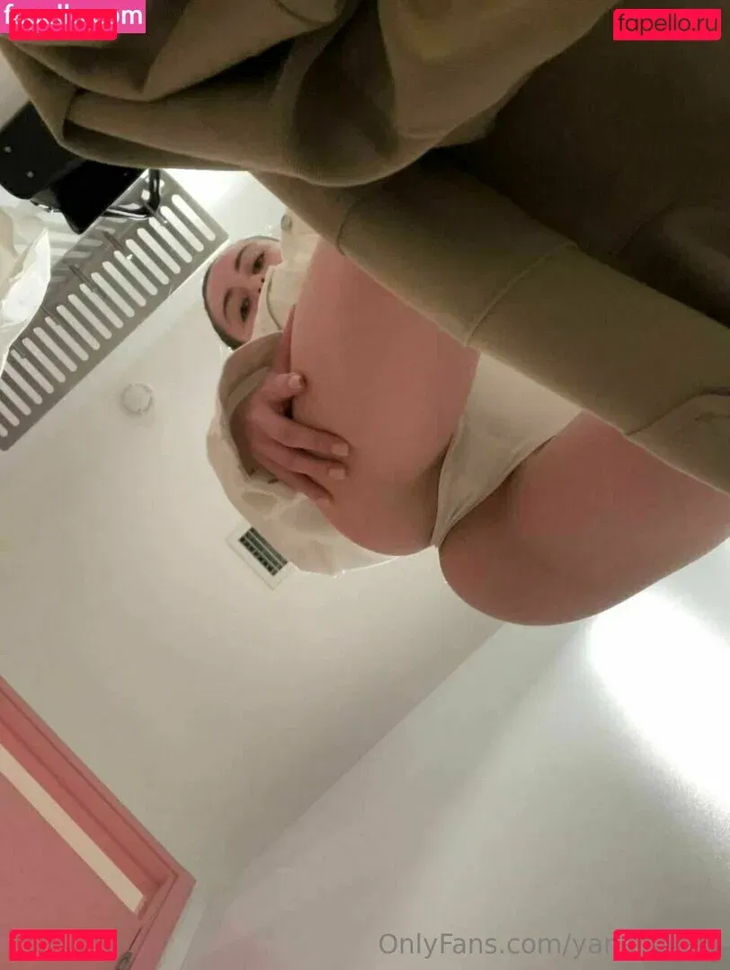 yanasugarr Onlyfans Photo Gallery 