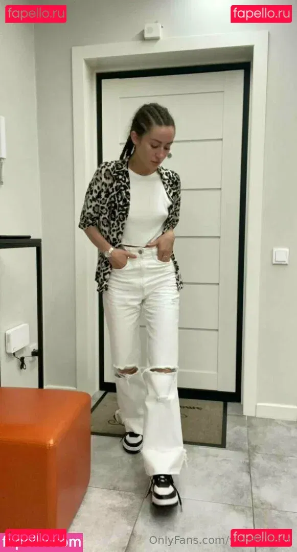 yanasugarr Onlyfans Photo Gallery 