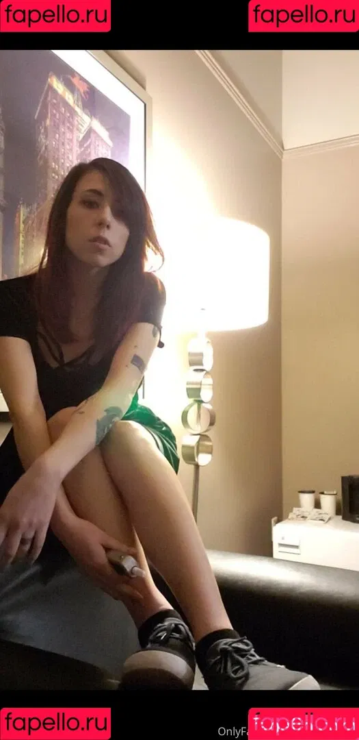 nomnstromn Onlyfans Photo Gallery 