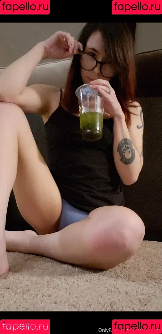 nomnstromn Onlyfans Photo Gallery 