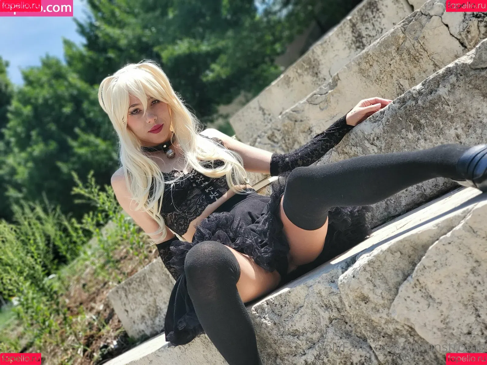 nomnstromn Onlyfans Photo Gallery 