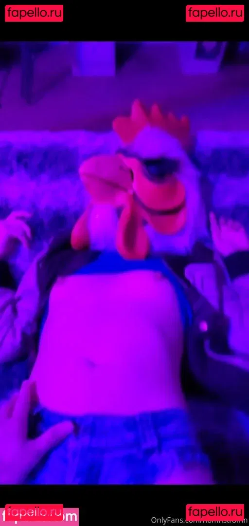 nomnstromn Onlyfans Photo Gallery 