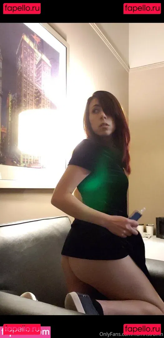 nomnstromn Onlyfans Photo Gallery 