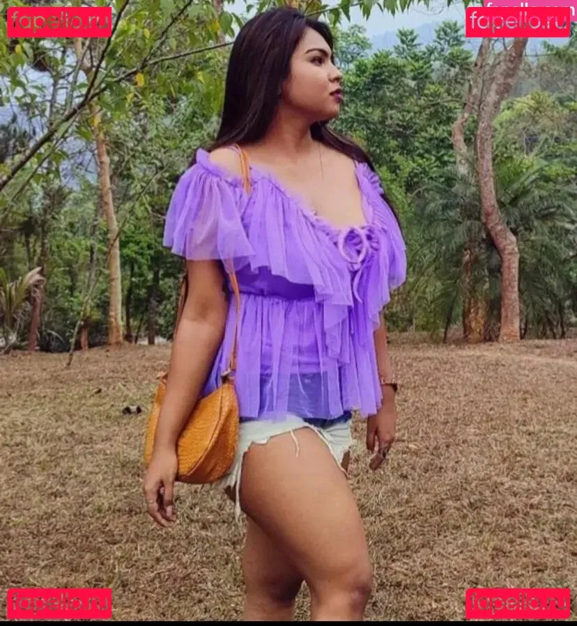 Richa Dutt Onlyfans Photo Gallery 