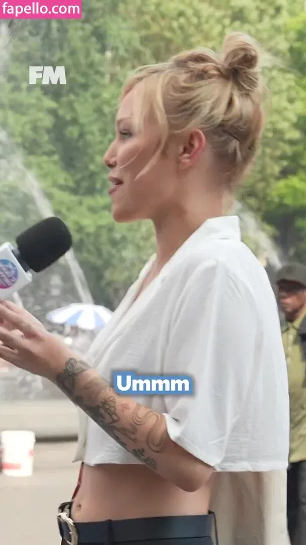 Grace VanderWaal Onlyfans Photo Gallery 