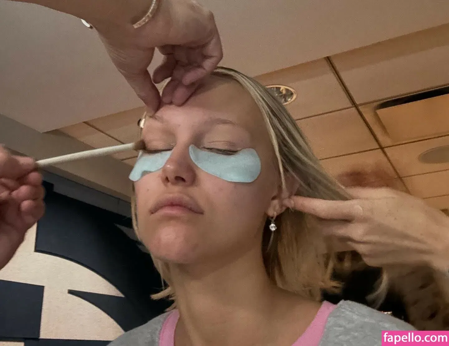 Grace VanderWaal Onlyfans Photo Gallery 