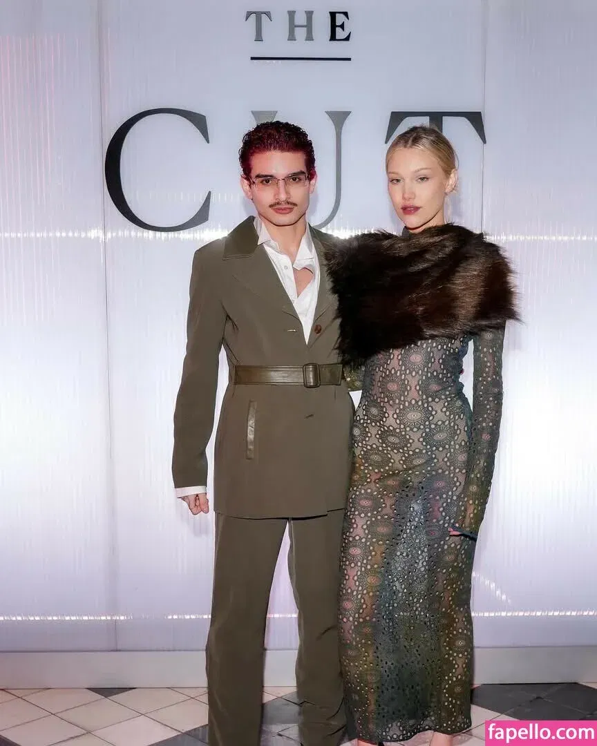 Grace VanderWaal Onlyfans Photo Gallery 