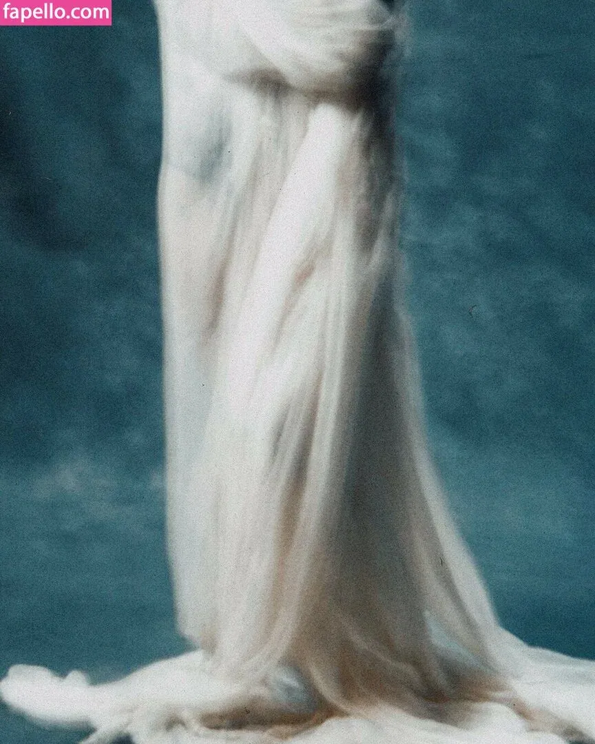 Grace VanderWaal Onlyfans Photo Gallery 