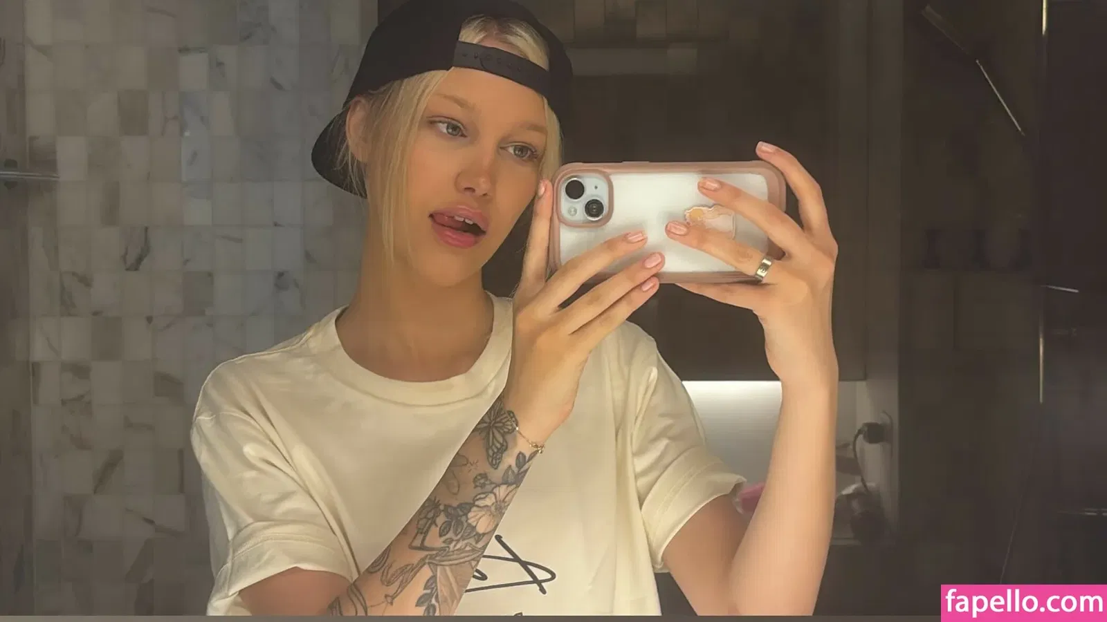 Grace VanderWaal Onlyfans Photo Gallery 