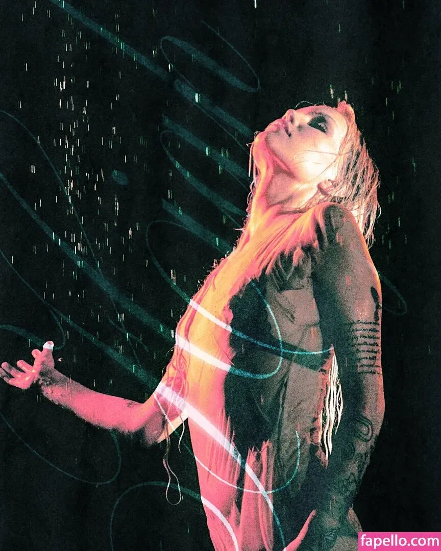 Grace VanderWaal Onlyfans Photo Gallery 