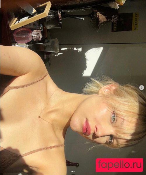 Grace VanderWaal Onlyfans Photo Gallery 