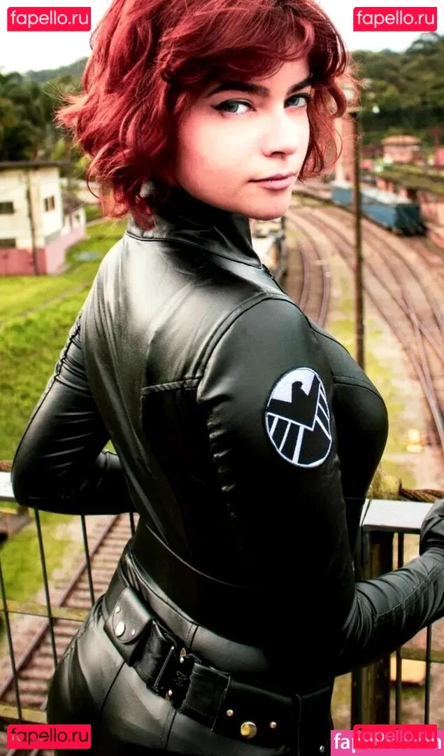 Lari Anjos Onlyfans Photo Gallery 