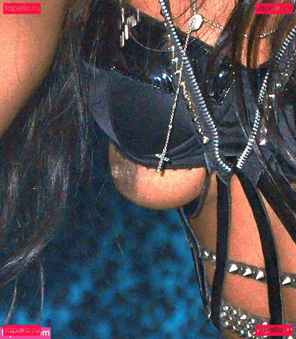 Kelly Rowland Onlyfans Photo Gallery 