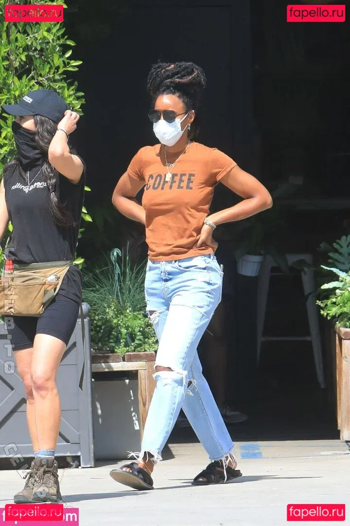 Kelly Rowland Onlyfans Photo Gallery 