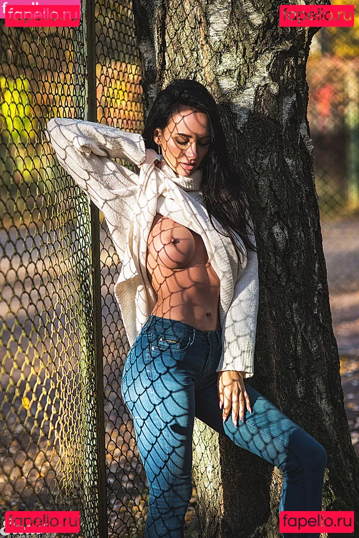 Kristina Grizzly Onlyfans Photo Gallery 