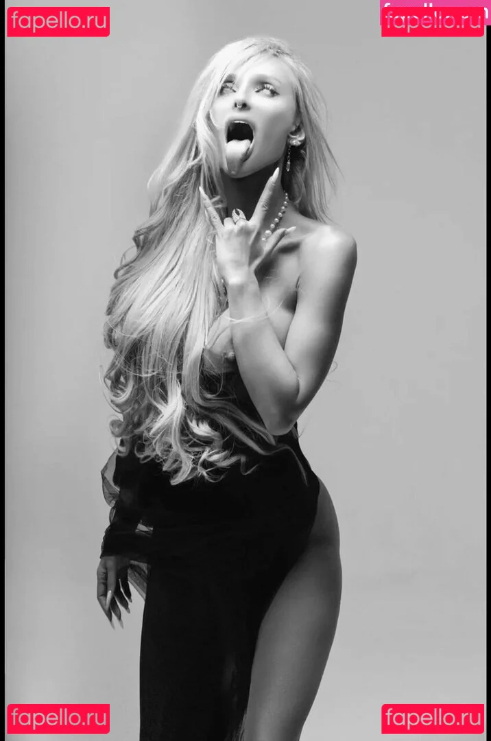 Kristina Grizzly Onlyfans Photo Gallery 