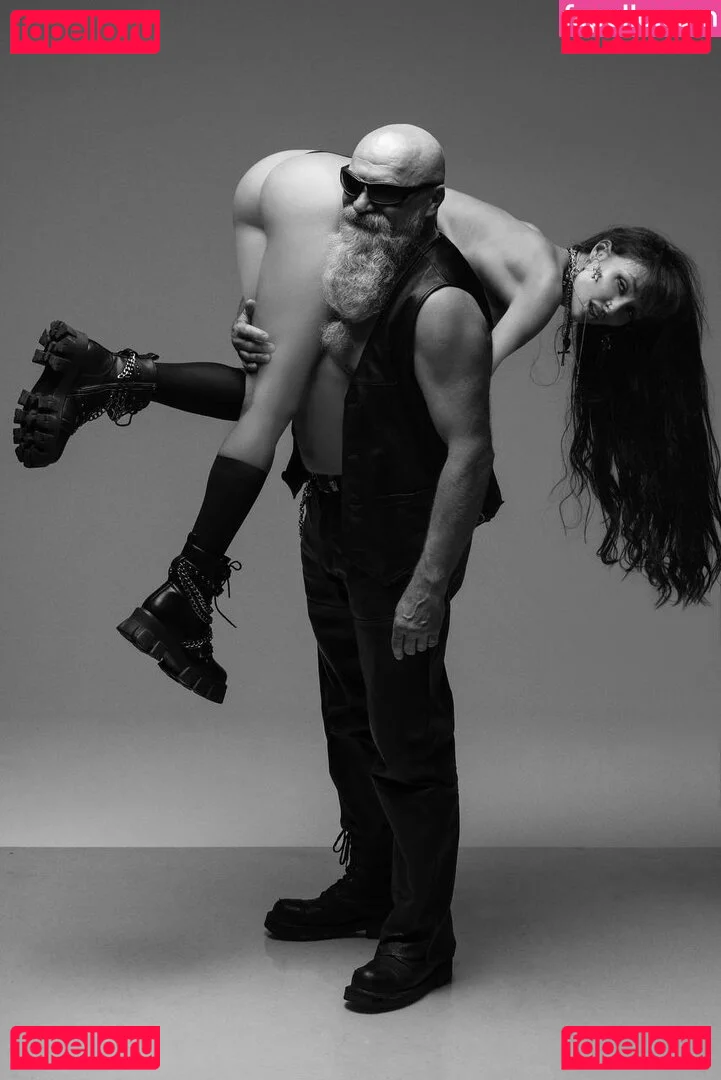 Kristina Grizzly Onlyfans Photo Gallery 