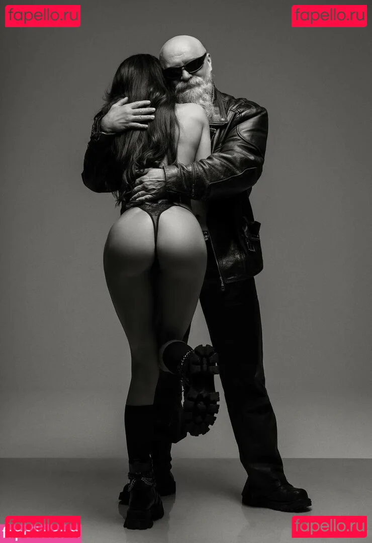 Kristina Grizzly Onlyfans Photo Gallery 