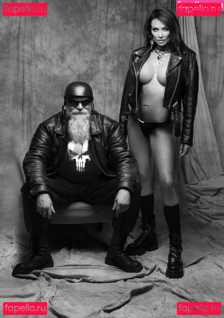 Kristina Grizzly Onlyfans Photo Gallery 