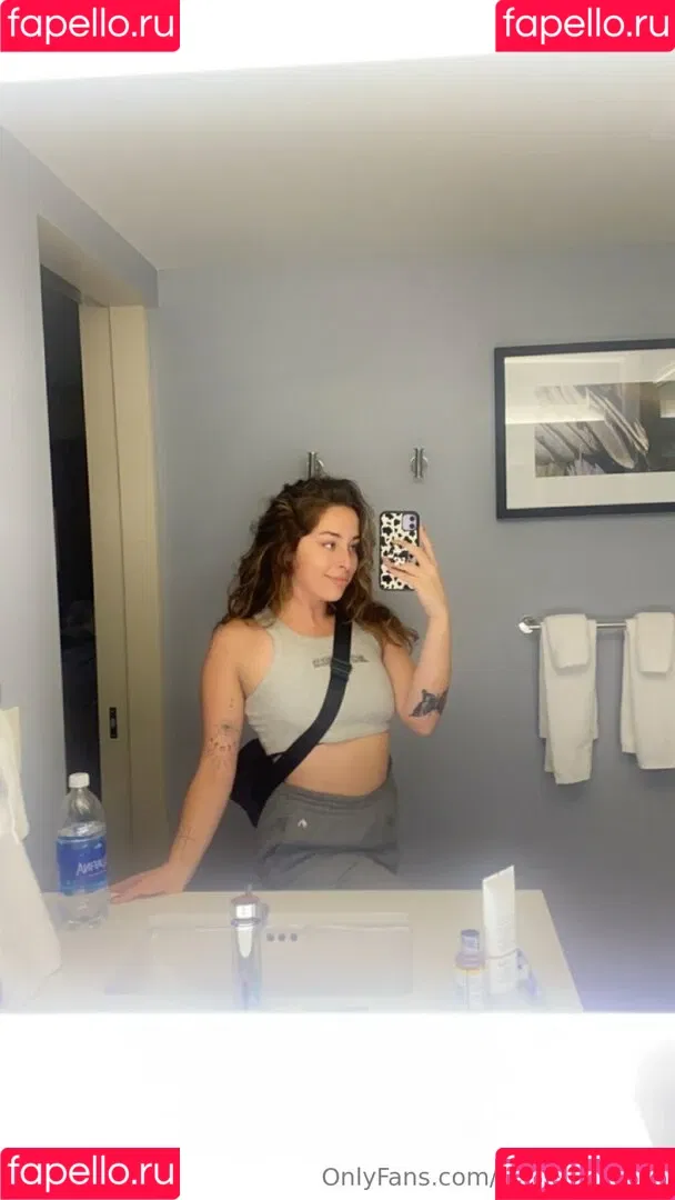 bedheadbetty Onlyfans Photo Gallery 