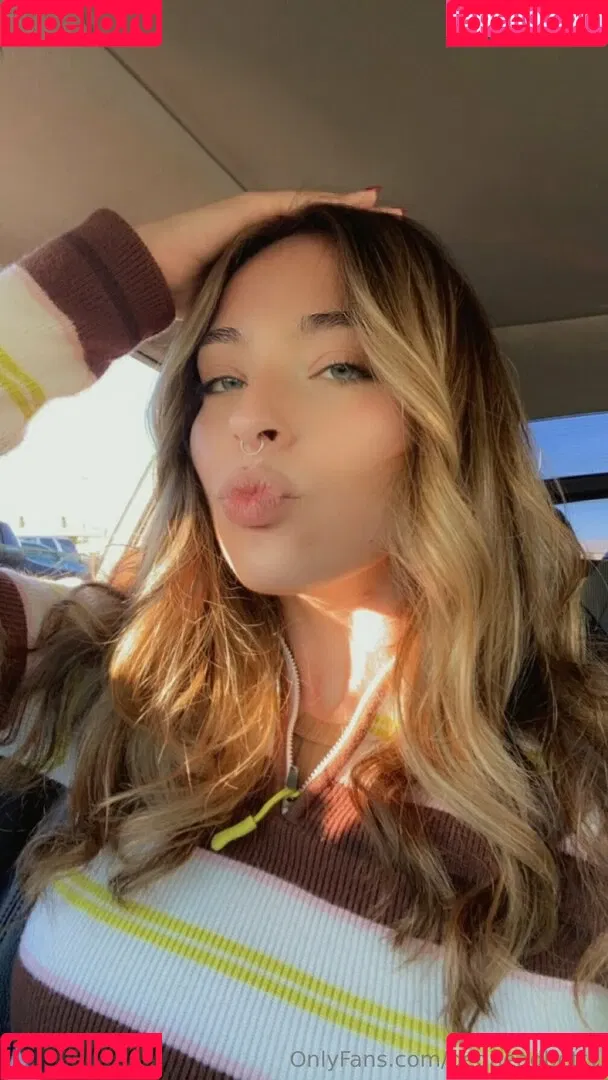bedheadbetty Onlyfans Photo Gallery 