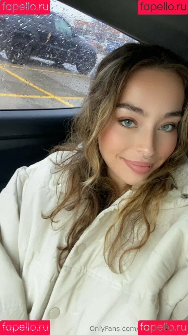 bedheadbetty Onlyfans Photo Gallery 