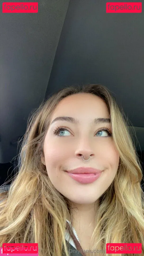 bedheadbetty Onlyfans Photo Gallery 