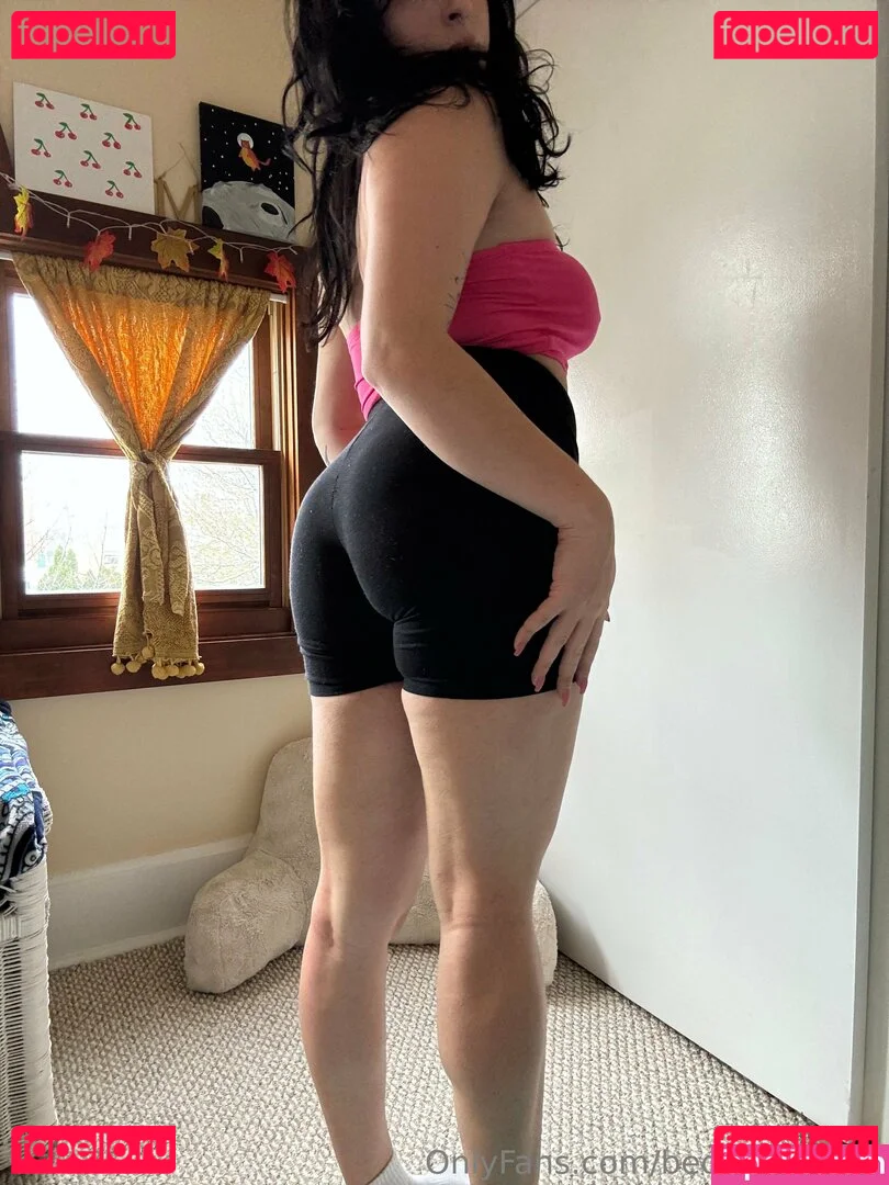 bedheadbetty Onlyfans Photo Gallery 