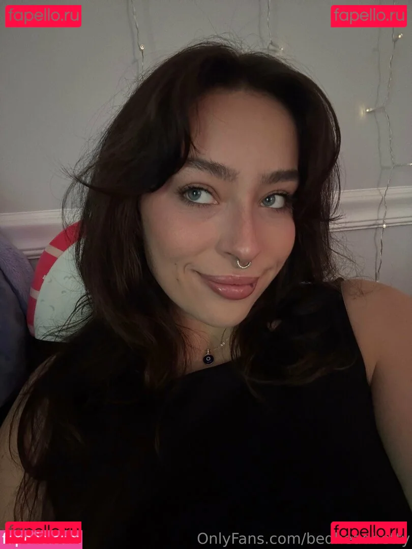 bedheadbetty Onlyfans Photo Gallery 