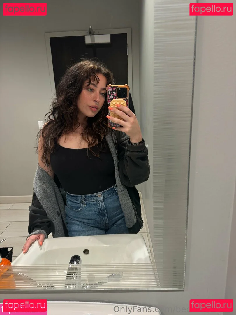 bedheadbetty Onlyfans Photo Gallery 