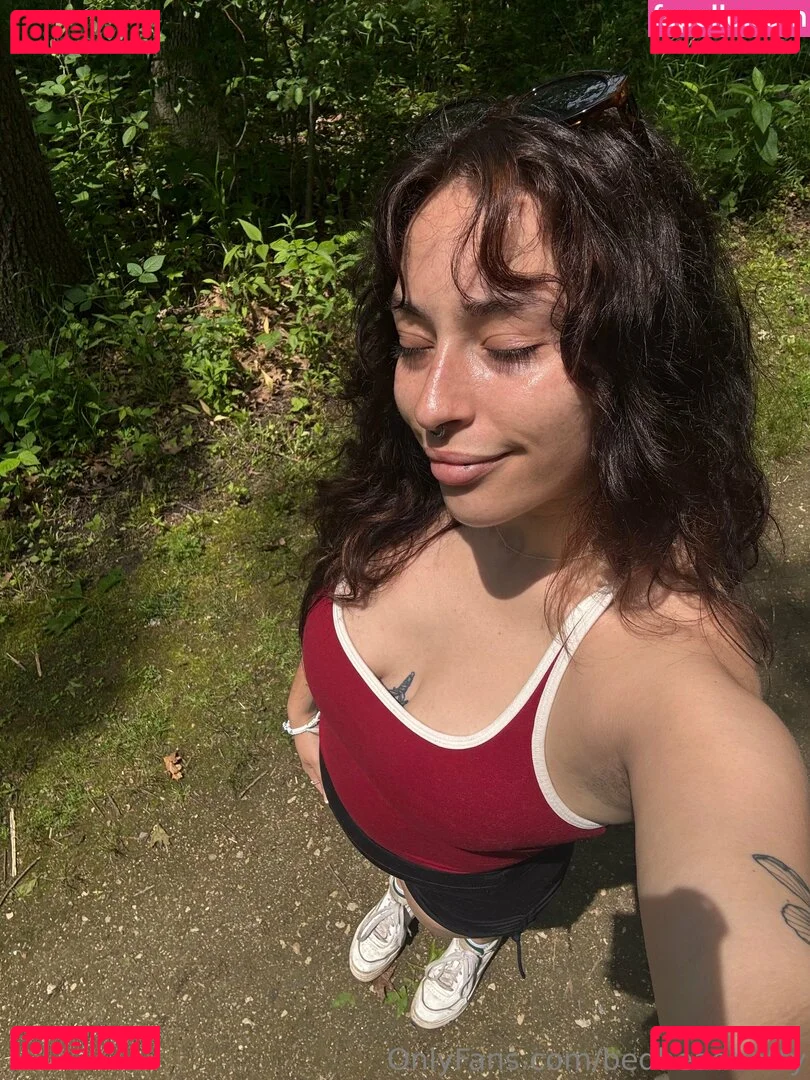 bedheadbetty Onlyfans Photo Gallery 