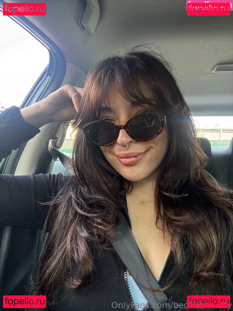 bedheadbetty Onlyfans Photo Gallery 