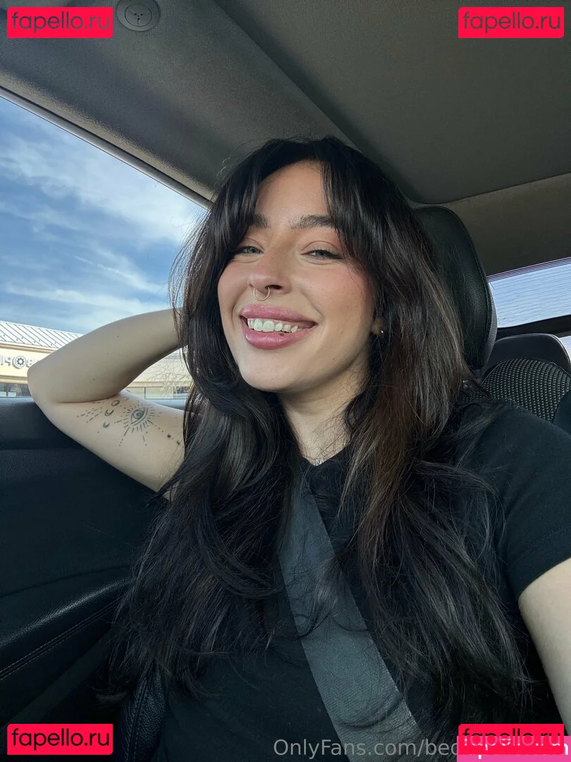 bedheadbetty Onlyfans Photo Gallery 