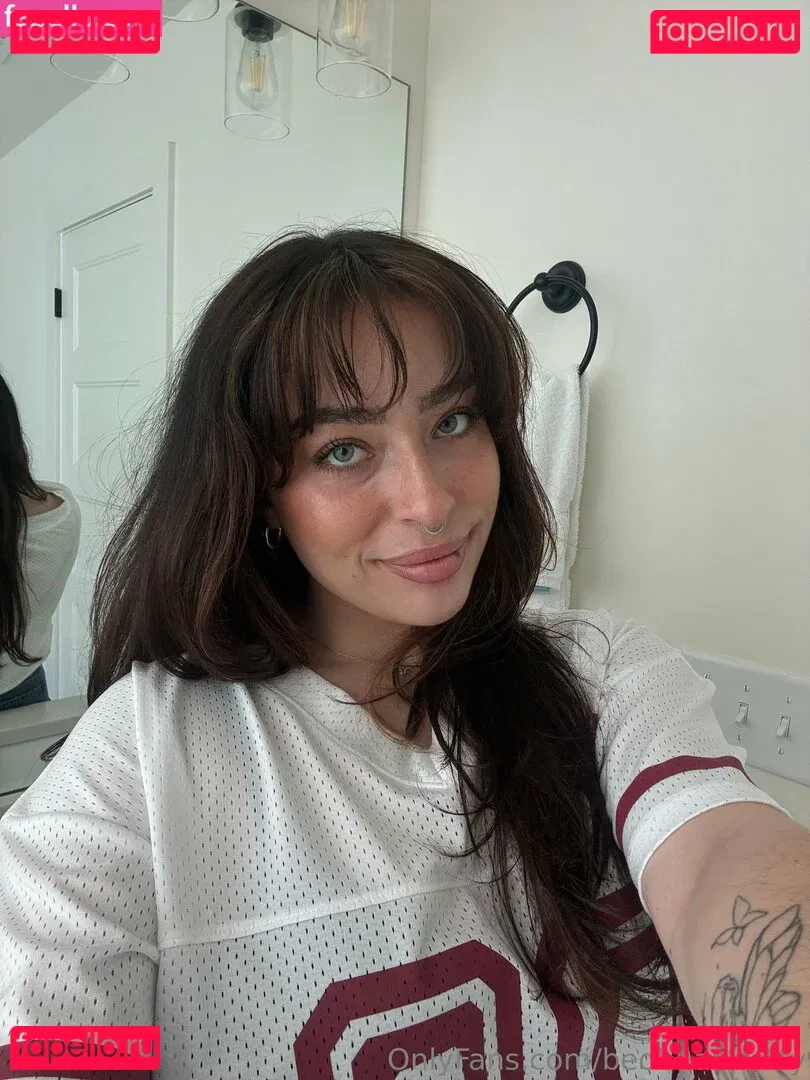 bedheadbetty Onlyfans Photo Gallery 