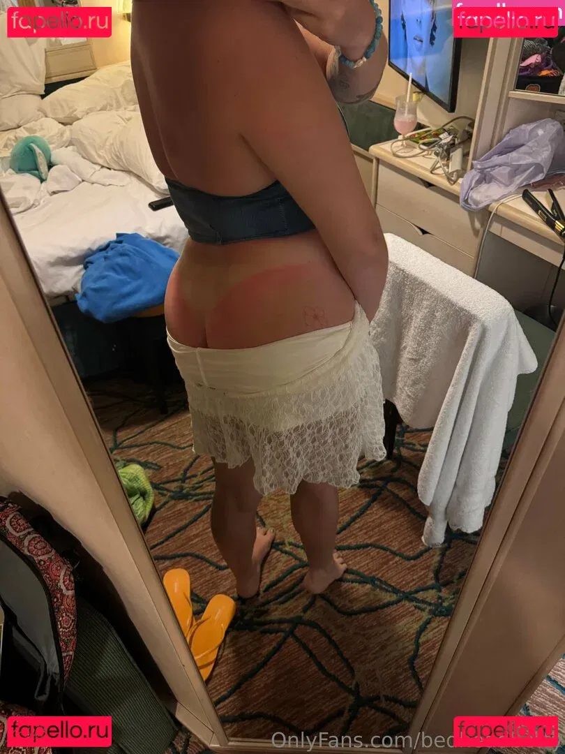 bedheadbetty Onlyfans Photo Gallery 