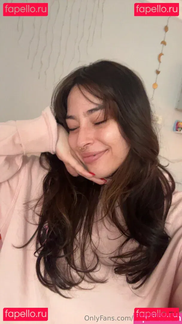 bedheadbetty Onlyfans Photo Gallery 