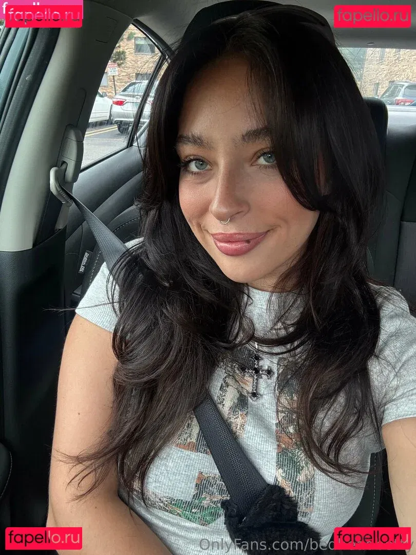 bedheadbetty Onlyfans Photo Gallery 