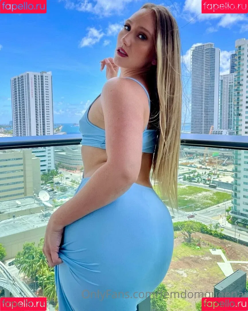 femdomqueenaj Onlyfans Photo Gallery 