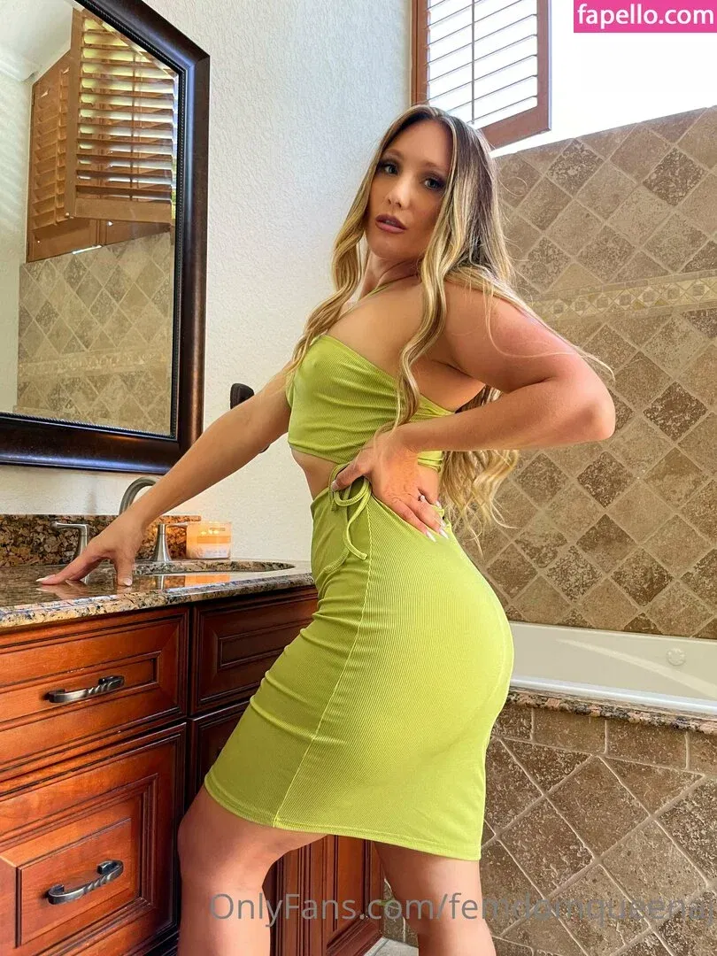 femdomqueenaj Onlyfans Photo Gallery 