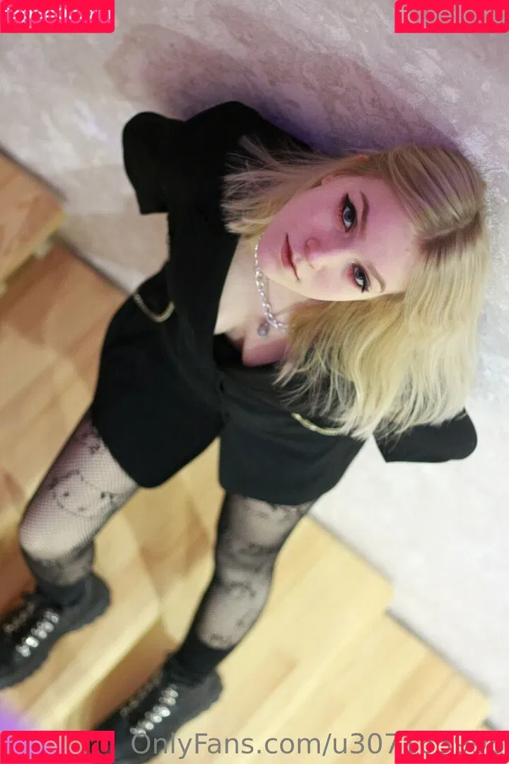 mori_midori Onlyfans Photo Gallery 