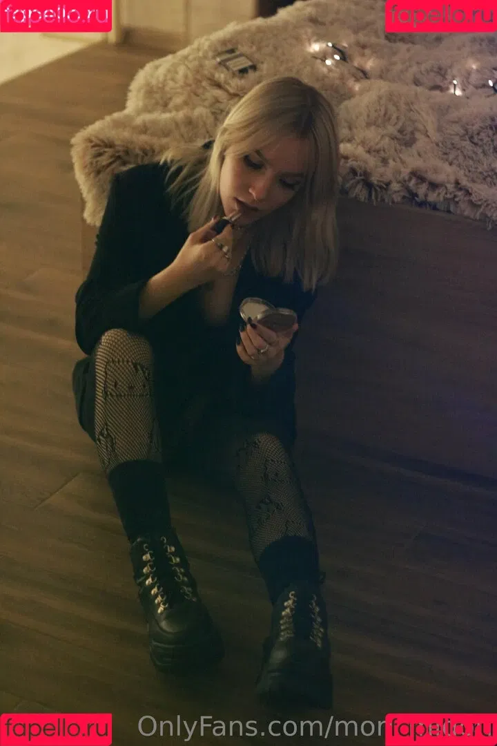 mori_midori Onlyfans Photo Gallery 